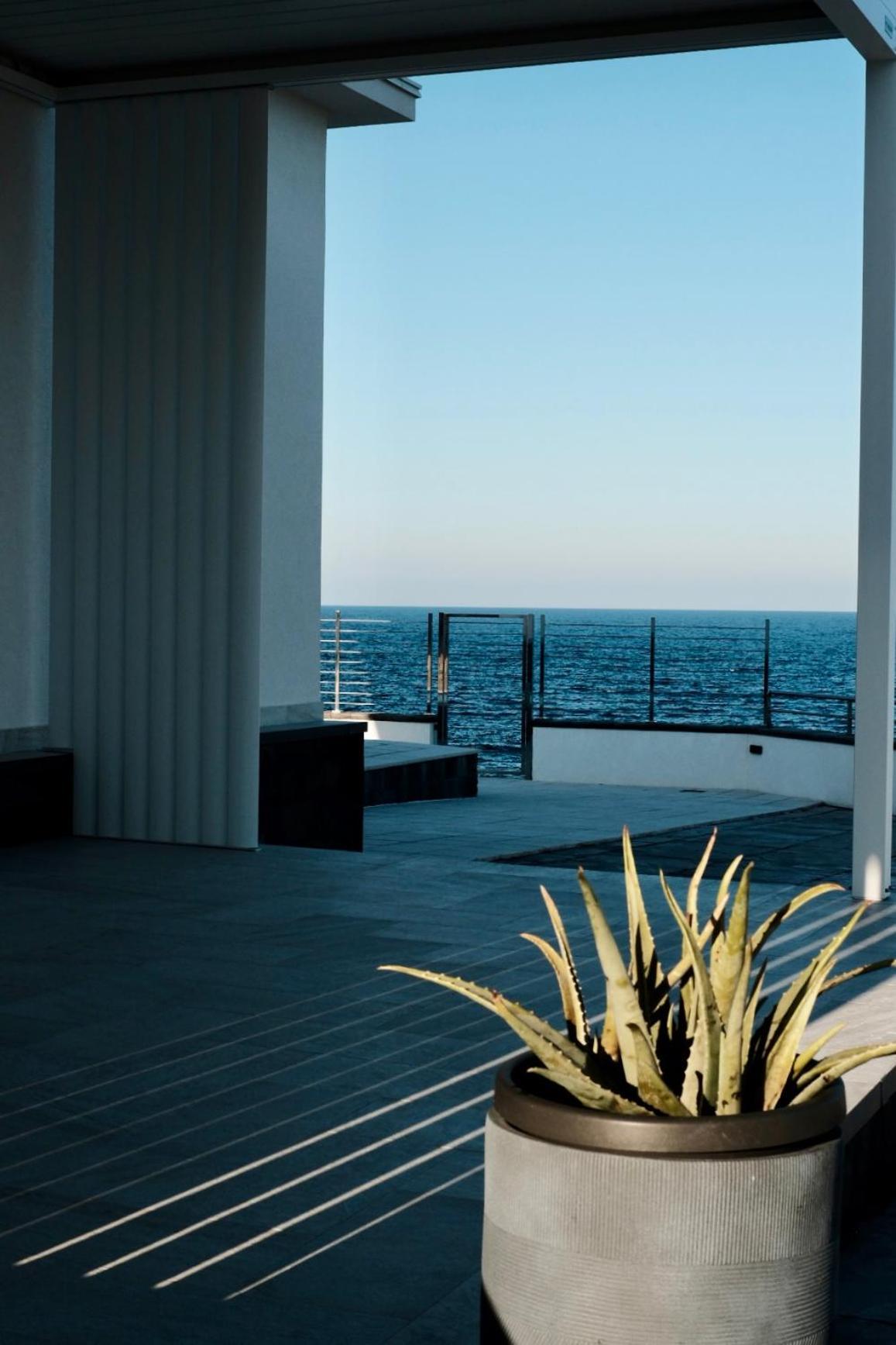 Marinabay Vila Augusta Exterior foto