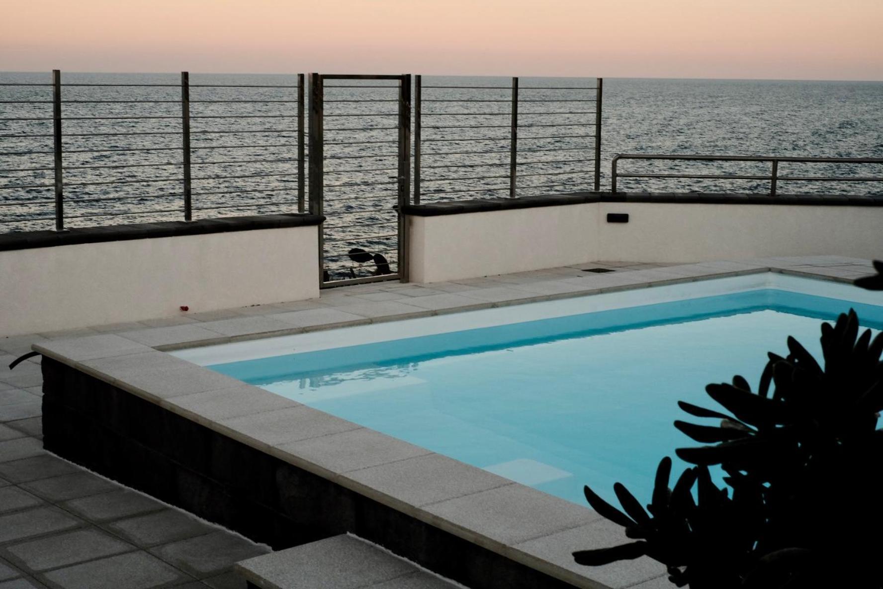 Marinabay Vila Augusta Exterior foto